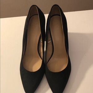 Elegant Black Women's Pumps